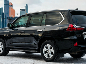 Lexus LX 450d_2