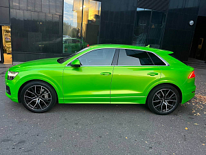 Audi Q8i_1