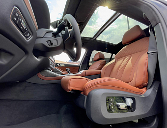 BMW X7 M sport_3
