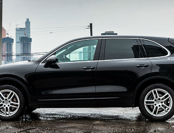 Porsche Cayenne 2 958 (черный)_3
