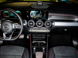Mercedes GLB 250 4MATIC_2