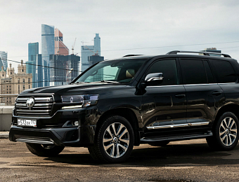 Toyota Land Cruiser 200 Executive Black_0
