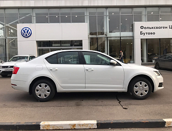 Skoda Octavia_0
