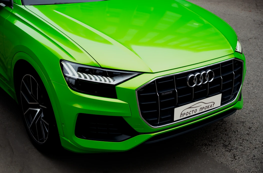 Аренда Audi Q8 в Москве - прокат без залога