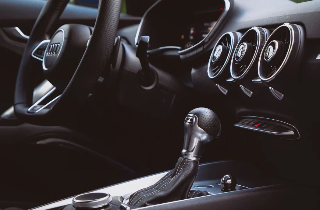 Аренда Audi TT 8S