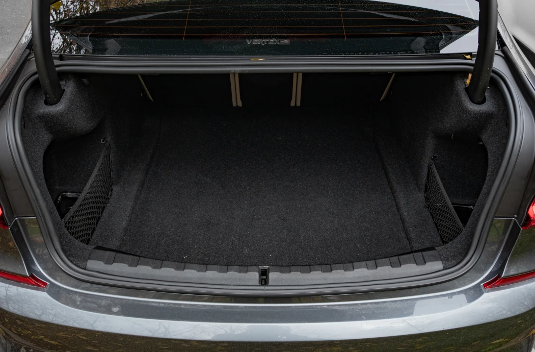 Прокат BMW 320 G20 M Sport Темно-серый