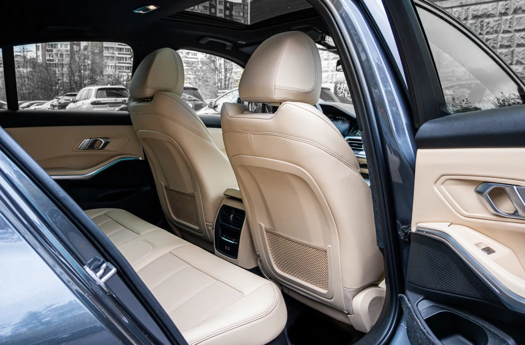 Прокат BMW 320 G20 M Sport Темно-серый