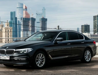 BMW 520D G30_0