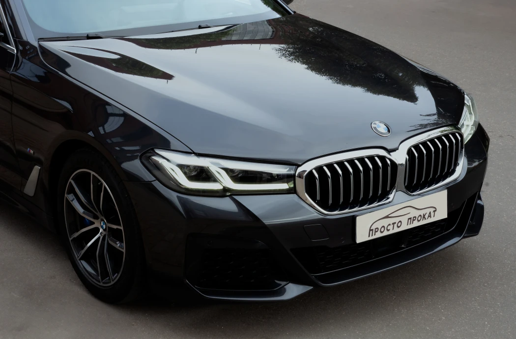 Аренда BMW 520i