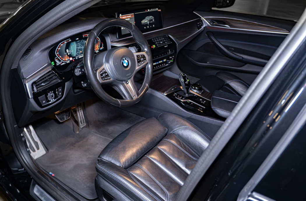Аренда BMW 530D G30 M sport