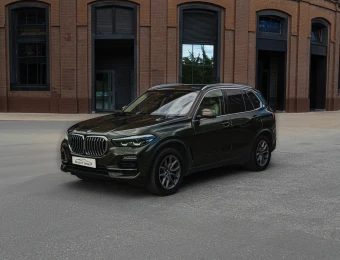 BMW X5 M-sport Green_0