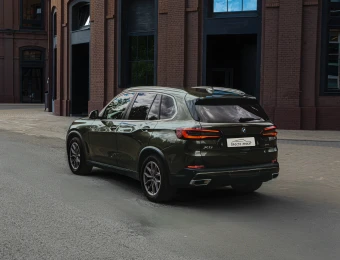 BMW X5 M-sport Green_1