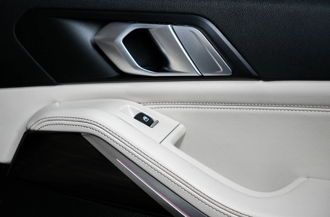 Аренда BMW X5 M-sport Green 