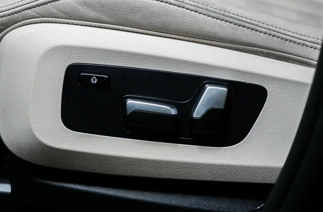 Аренда BMW X5 M-sport Green 