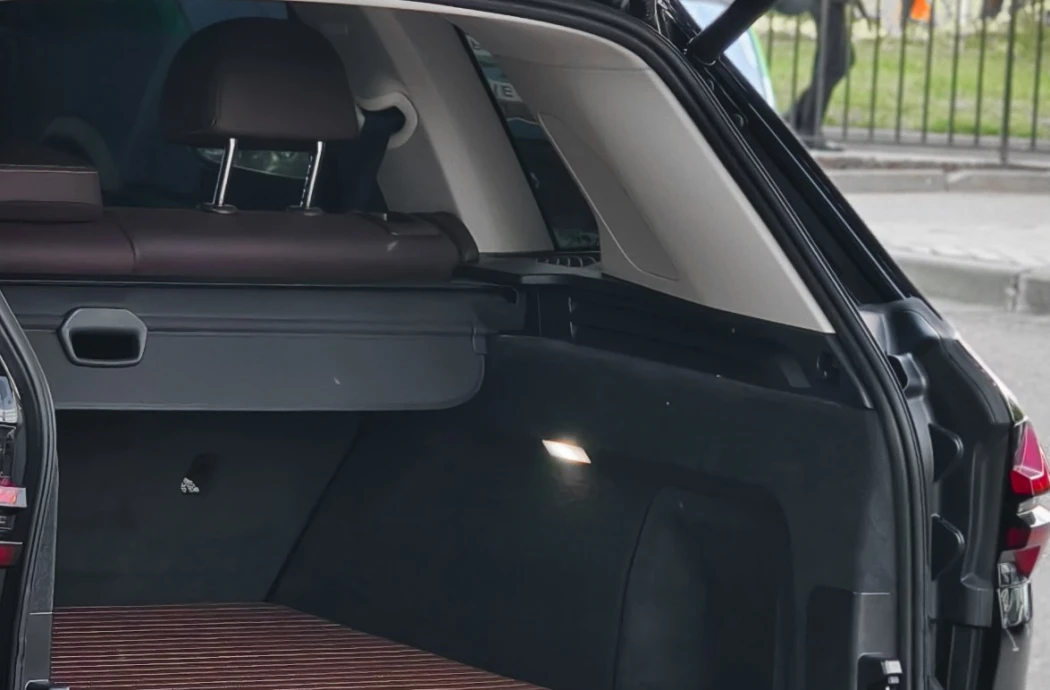 Аренда BMW X5  X-DRIVE 30LI