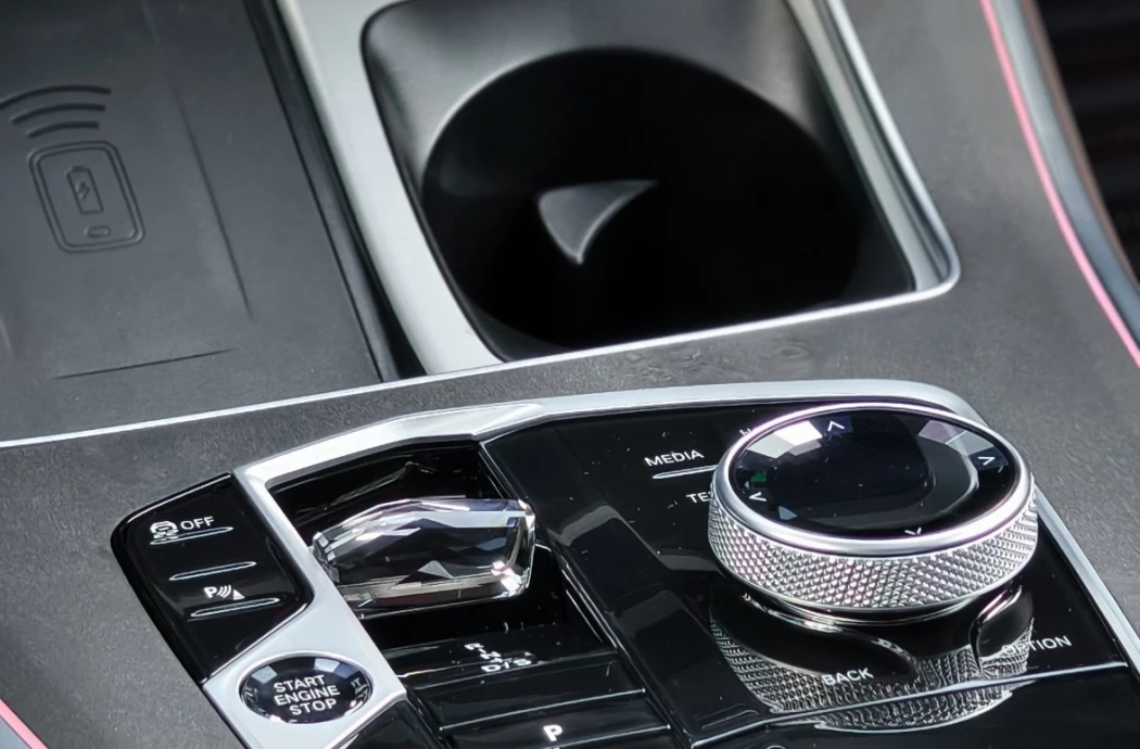 Аренда BMW X5  X-DRIVE 30LI