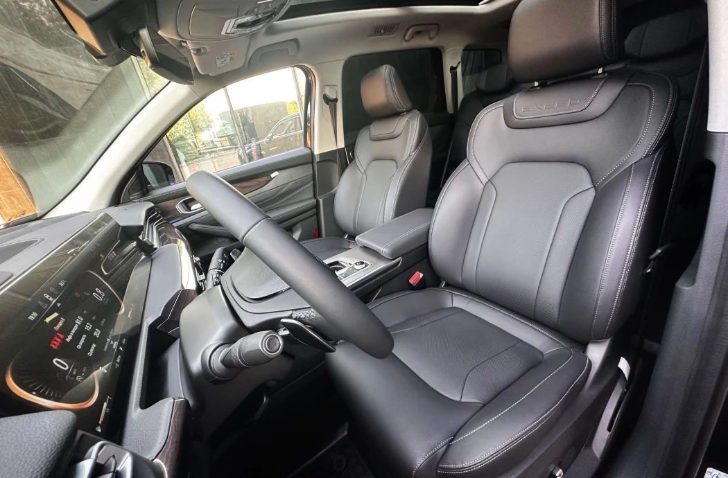 Аренда Exeed VX Black