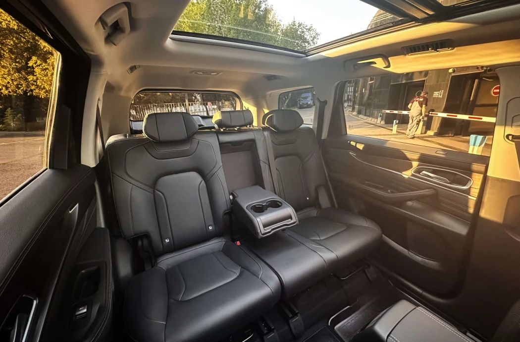 Аренда Exeed VX Black