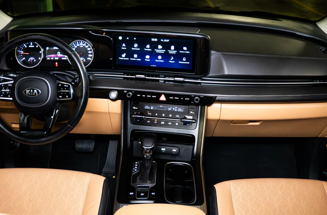 Аренда KIA Carnival Black