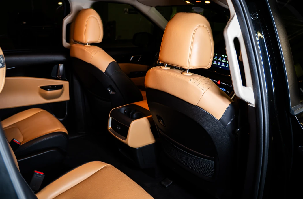 Аренда KIA Carnival Black