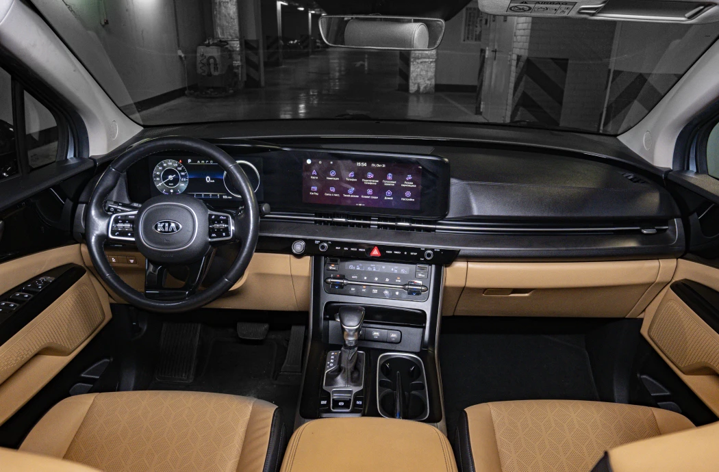 Аренда KIA Carnival 