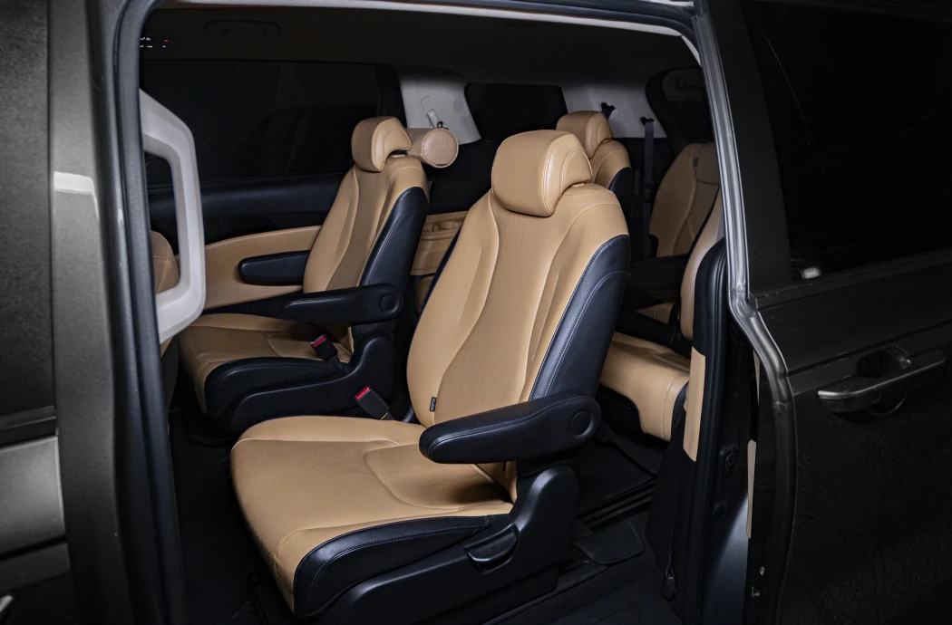 Аренда KIA Carnival 