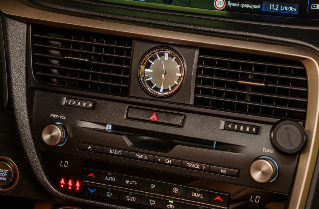 Прокат Lexus RX 300 AWD Прокат Lexus RX 300 AWD