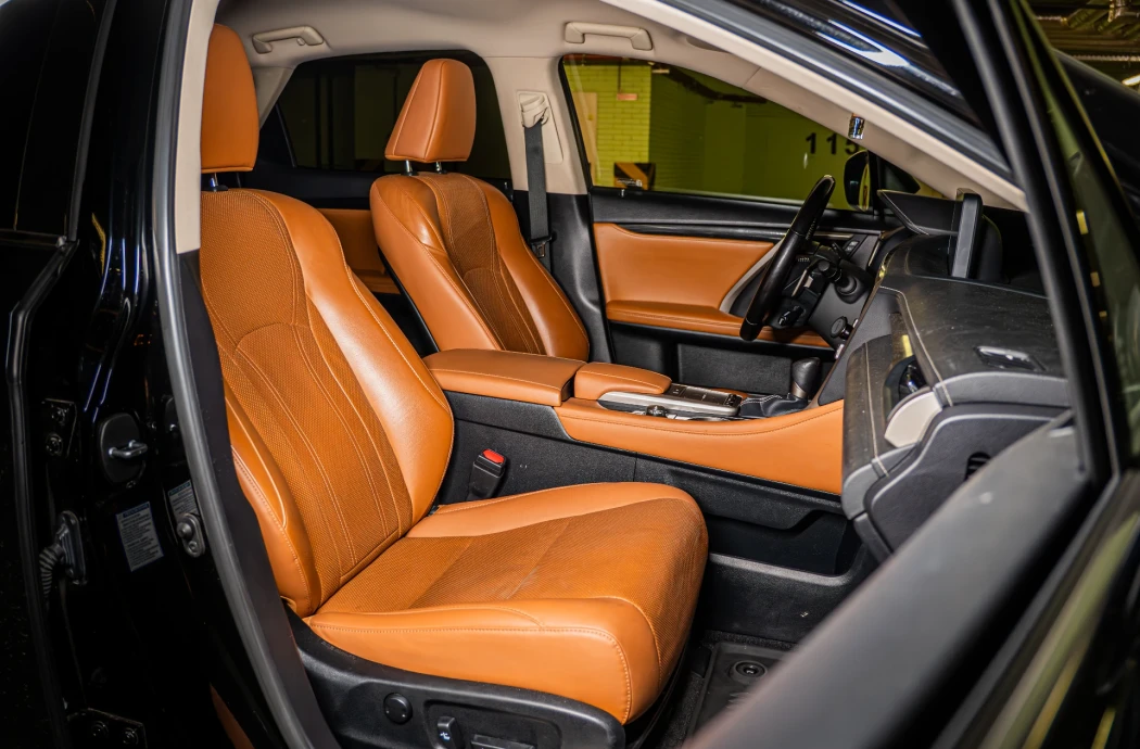 Прокат Lexus RX 300 AWD Прокат Lexus RX 300 AWD