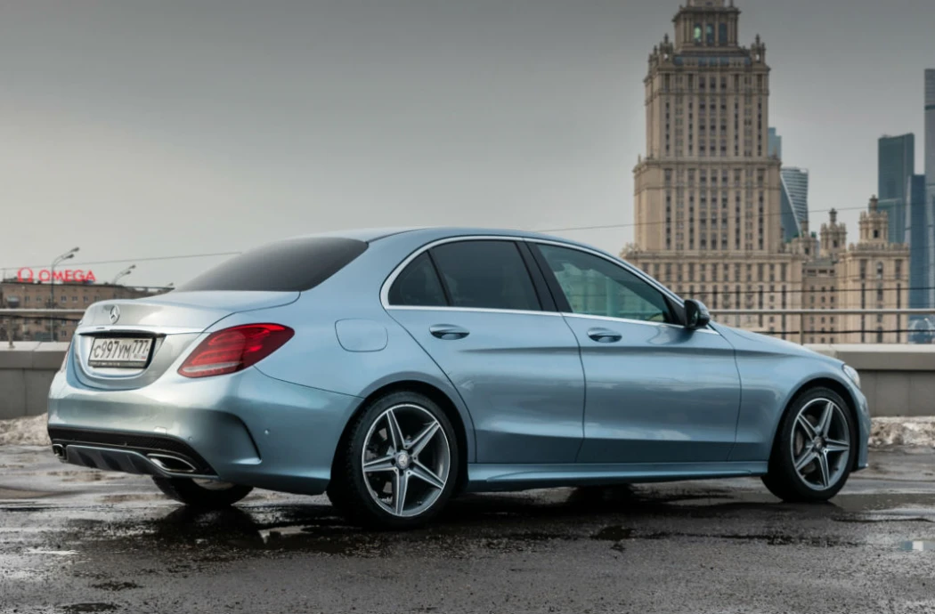Аренда Mercedes Benz С180 AMG в Москве