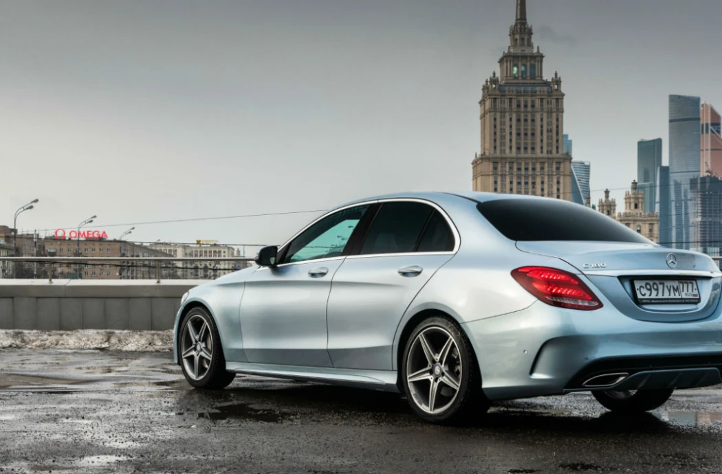 Аренда Mercedes Benz С180 AMG в Москве