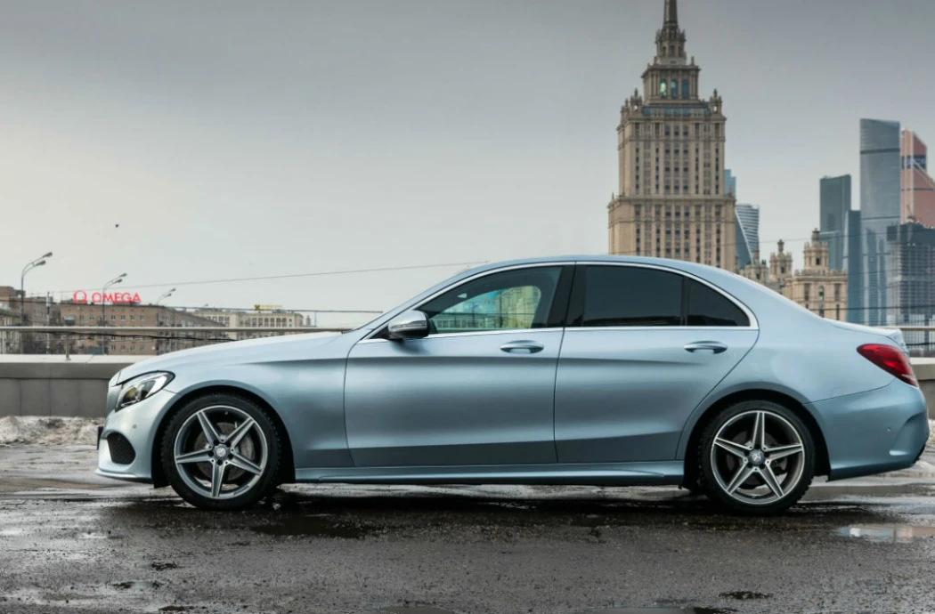 Аренда Mercedes Benz С180 AMG в Москве