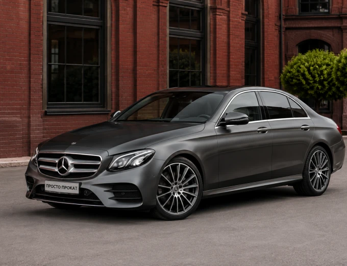 Mercedes-Benz E200d W213 2020_0