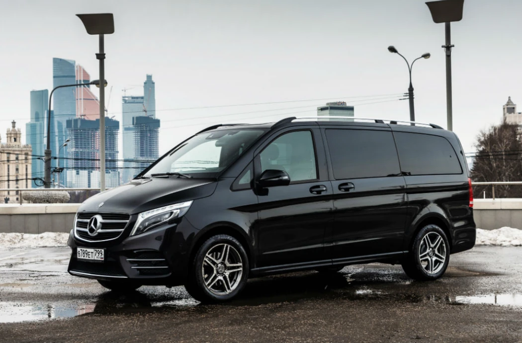 Аренда Mercedes-Benz V220D 4matic AMG