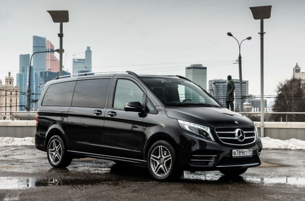 Аренда Mercedes-Benz V220D 4matic AMG