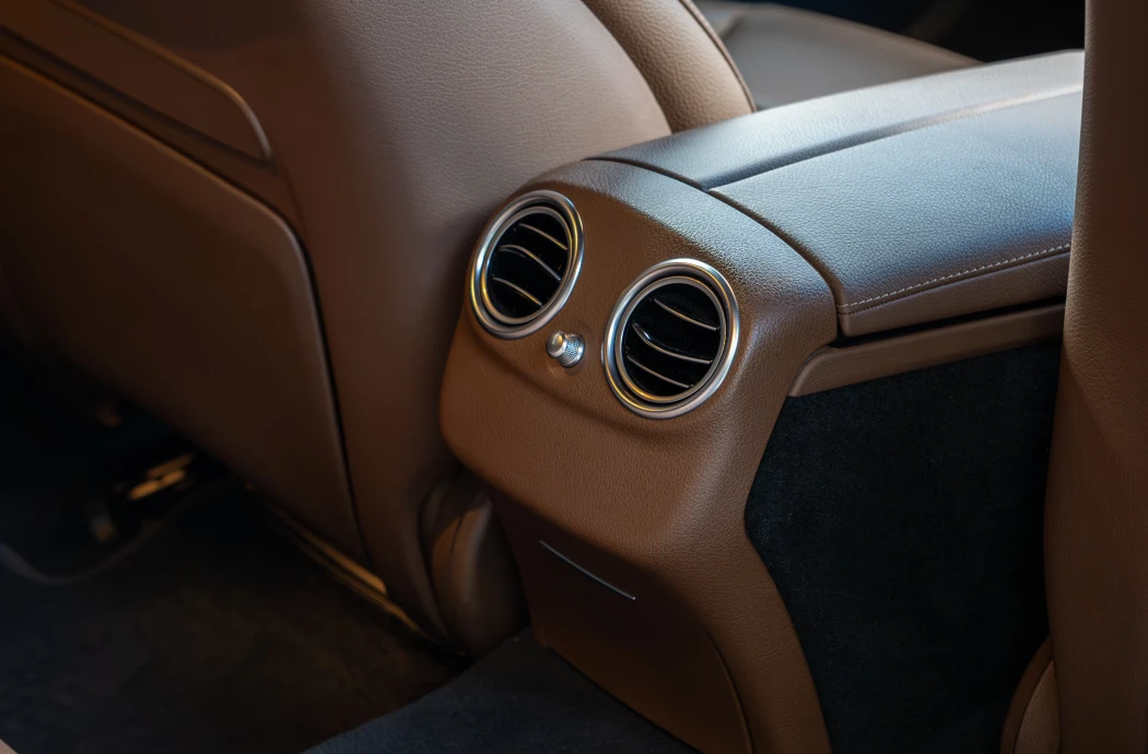 Аренда Mercedes Benz Е220