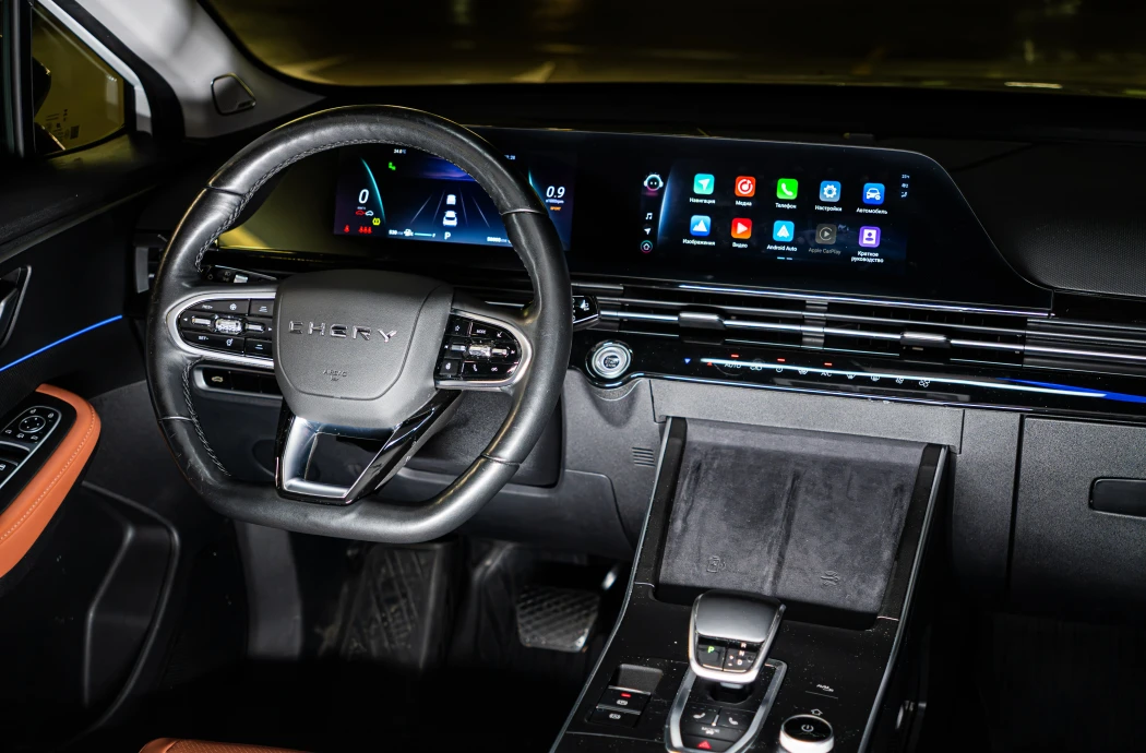 Аренда Omoda C5 White|Black