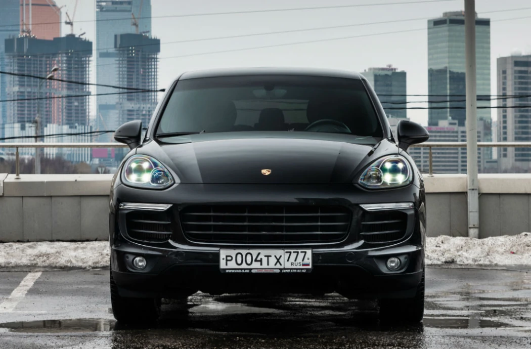 Аренда Porsche Cayenne 2 958 (черный)