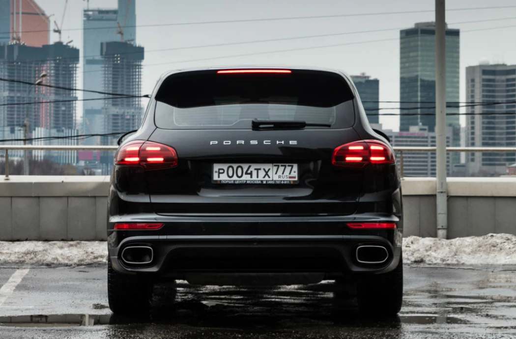 Аренда Porsche Cayenne 2 958 (черный)