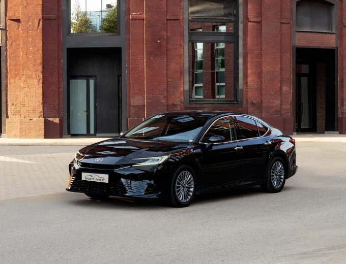 Toyota Camry 2.0 2025_0