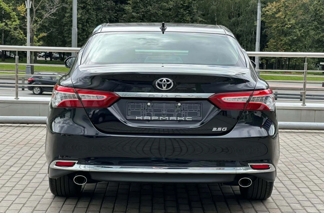 Аренда Toyota Camry 2023