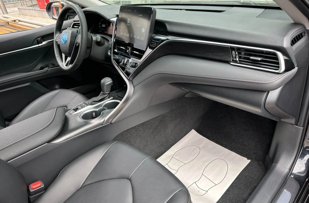 Аренда Toyota Camry 2023