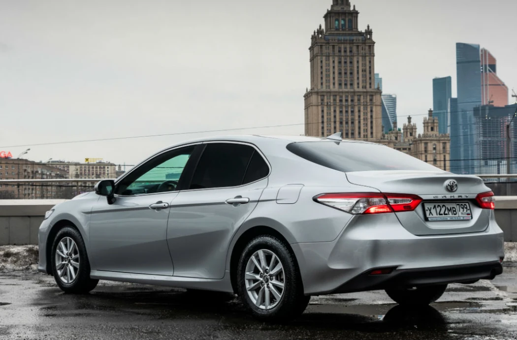 Прокат Тойота Камри Рестайлинг