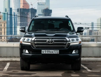 Toyota Land Cruiser 200, 2017, бензин_2