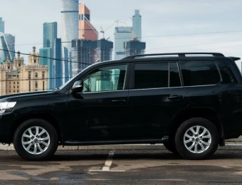 Toyota Land Cruiser 200, 2017, бензин_3