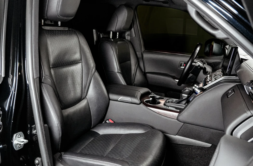 Аренда Toyota Land Cruiser 300