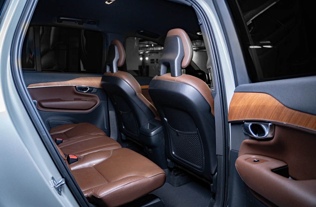 Аренда Volvo XC 90