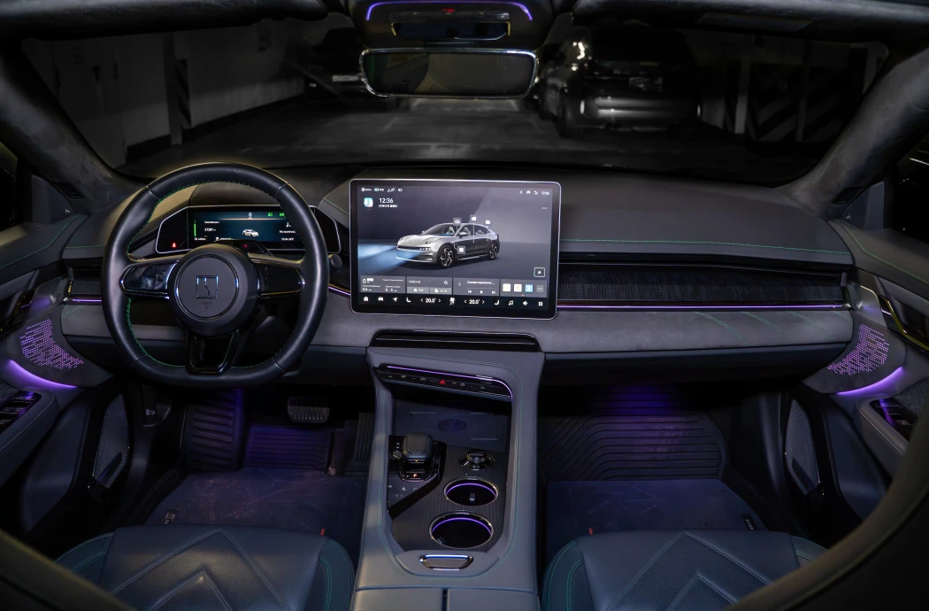 Аренда Zeekr 001 Grey 