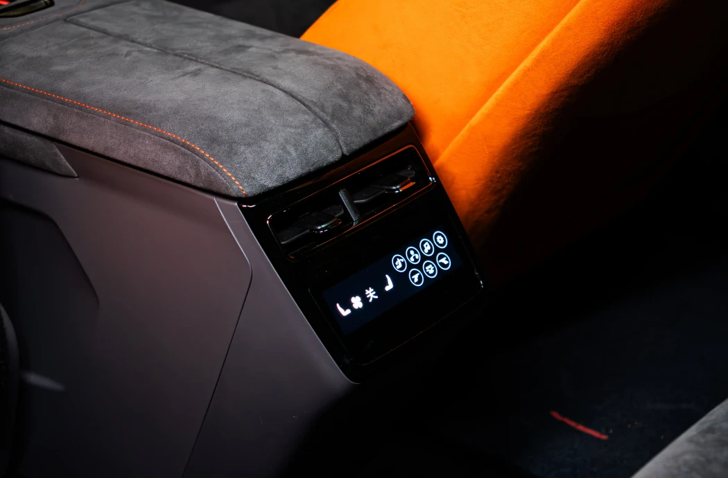 Аренда Zeekr 001